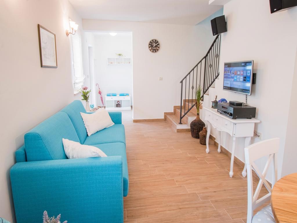 Holiday Home Lukica Привлака Номер фото